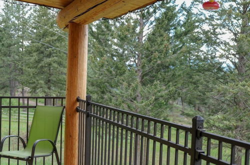 Photo 19 - Beautiful Log Chalet Near Fernie, BC