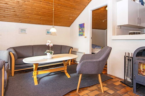 Photo 12 - 10 Person Holiday Home in Glesborg