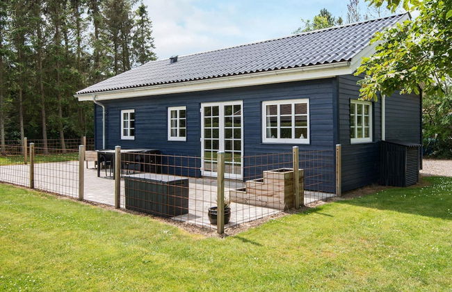 Tranquil Cottage Near Kvie Lake-by Traum - Photo 22