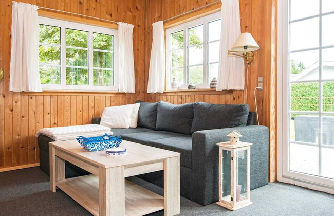 Tranquil Cottage Near Kvie Lake-by Traum - Photo 15