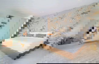 Foto 3 - Splendid Private Villa, 2 BR, Canggu With Staff