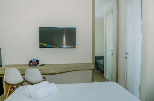 Photo 11 - Modern and Cozy Studio Menteng Park Apartment