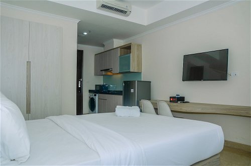 Foto 4 - Modern and Cozy Studio Menteng Park Apartment