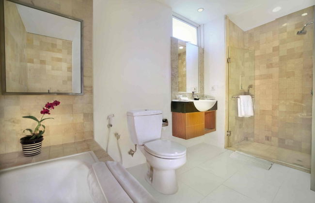 The Malibu Suites Balikpapan by Sissae Living - Foto 27