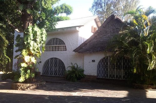 Foto 16 - Dream of Africa Cottages Kanamai