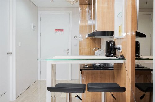 Foto 16 - Comfy and Minimalist Studio Apartment at Tuscany Residences