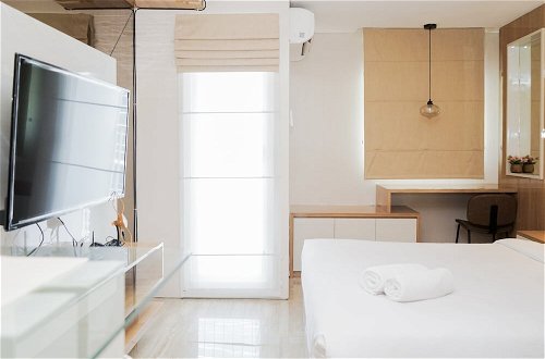 Photo 20 - Minimalist and Cozy Studio Apartment at Tuscany Residences