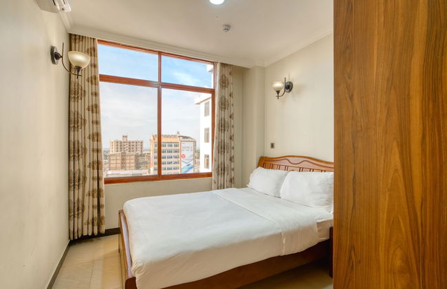 Kibo Palace Apartments - Photo 11
