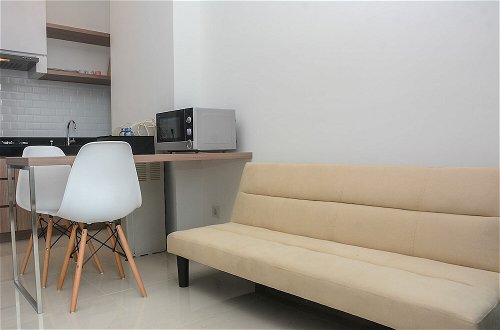 Photo 6 - Modern 1BR at Ciputra World 2 Apartment