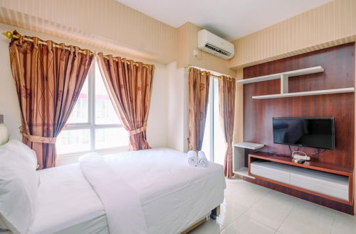 Photo 4 - Warm And Nice Studio Apartment At Taman Melati Margonda