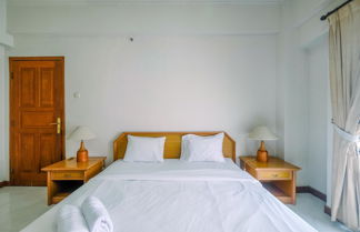 Photo 1 - Spacious and Strategic 3BR Kondominium Juanda Apartment