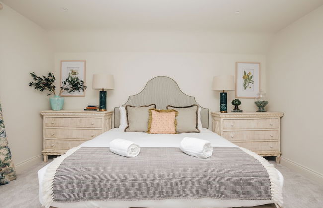 Hayward House Hot Tub Large Garden - From 1100 Per Night - Foto 30