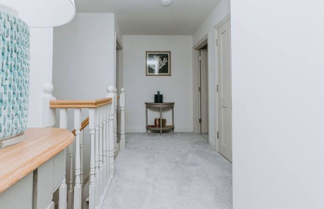 Hayward House Hot Tub Large Garden - From 1100 Per Night - Foto 16