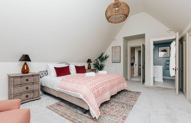 Hayward House Hot Tub Large Garden - From 1100 Per Night - Foto 35