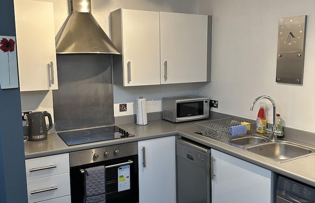 Remarkable 2-bed Apartment in Wolverhampton - Foto 6