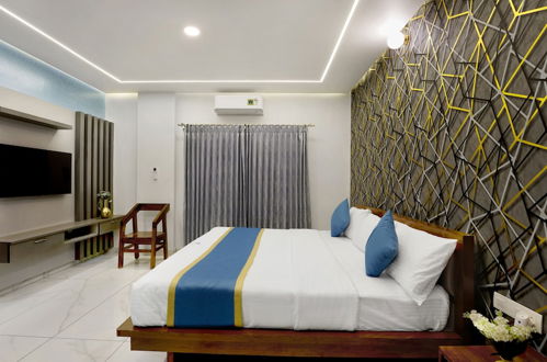 Photo 18 - Royal Tusker Luxury Service Apartments