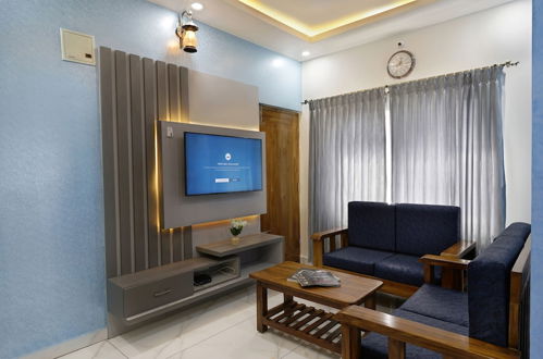 Photo 13 - Royal Tusker Luxury Service Apartments