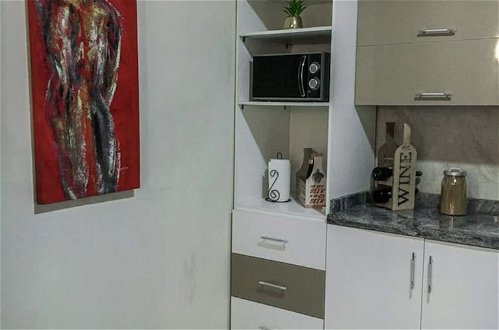 Photo 10 - Lovely 2-bedroom Apartment Located in Lekki