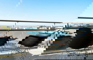 Foto 1 - Sea-view Apartment With Balcony