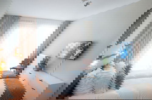 Foto 4 - Sea-view Apartment With Balcony