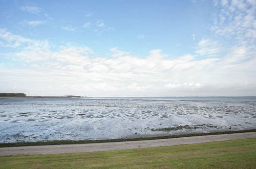 Photo 23 - Attractive Holiday Home With Large Terrace Nearby Eastern Scheldt