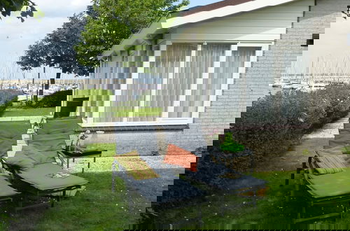 Foto 13 - Detached Holiday Home With Sauna
