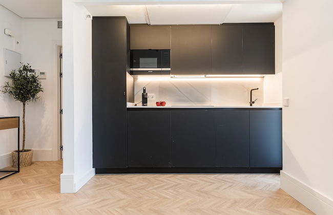 Feelathome Waldorf Suites Apartments - Foto 13
