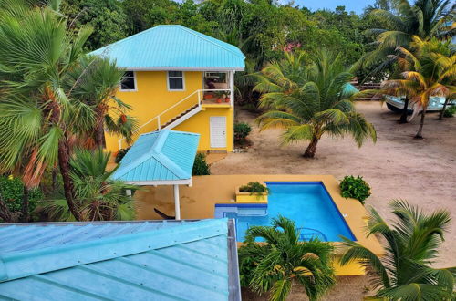 Photo 49 - Lucky Duck Villa - Private Beach Escape