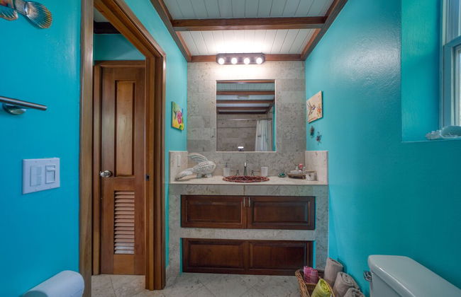 Lucky Duck Villa - Private Beach Escape - Foto 28