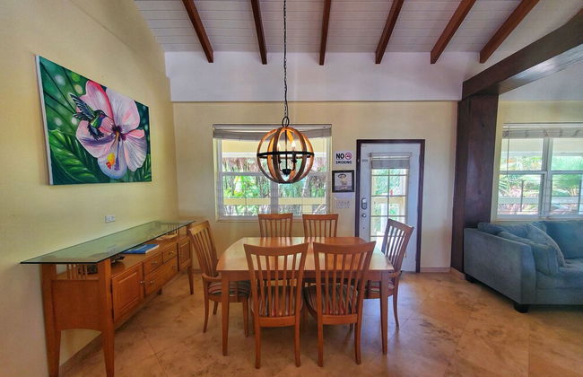 Lucky Duck Villa - Private Beach Escape - Foto 38