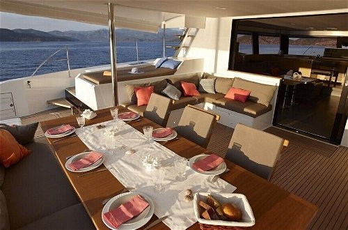 Foto 1 - Dream Yacht Charter Private Crewed Yacht