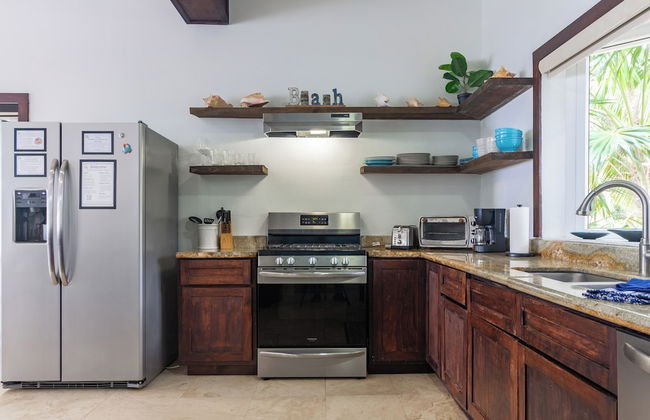 Laru Beya Palmetto Bay - Photo 16