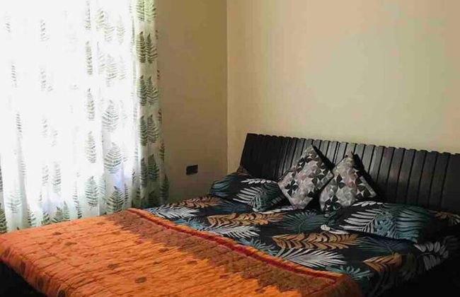 Cozy Solan Apartment With Stunning Views - Photo 7