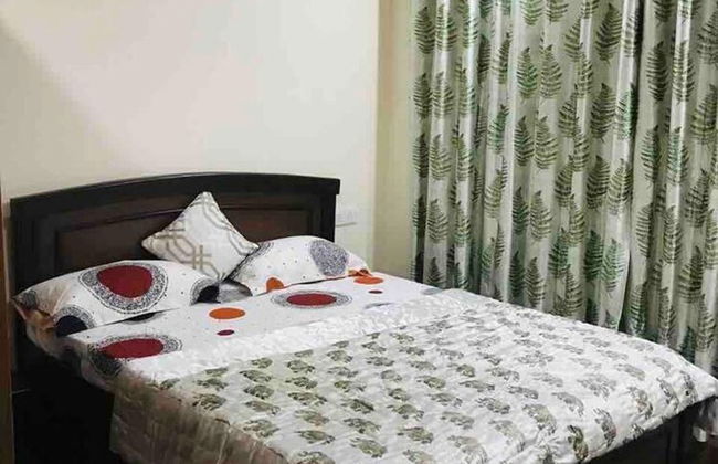 Cozy Solan Apartment With Stunning Views - Photo 3