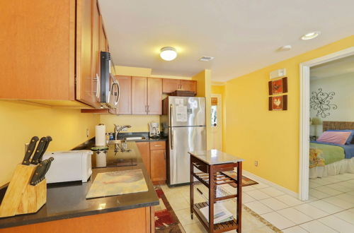 Photo 5 - Bayview Harbor by Avantstay Ideal Location in Gated Community w/ Shared Pool