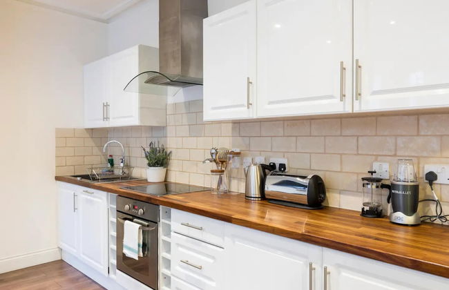 Bright and Modern 2 Bedroom Apartment in Earl's Court - Foto 9