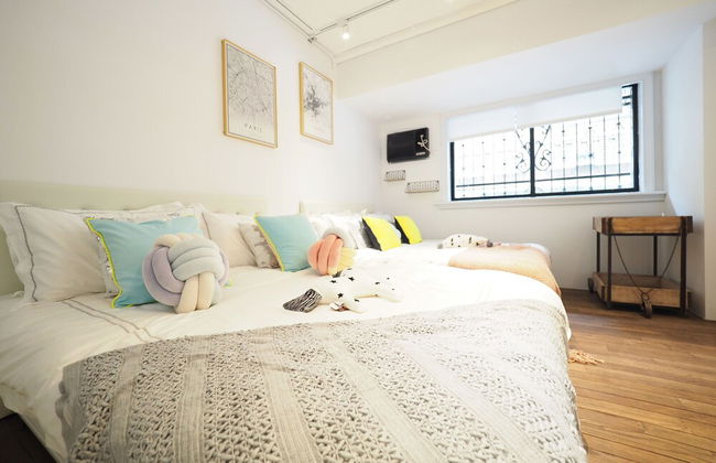 BR4&Zhongxiao Fuxing - Foto 23