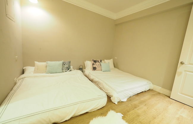 BR4&Zhongxiao Fuxing - Foto 12