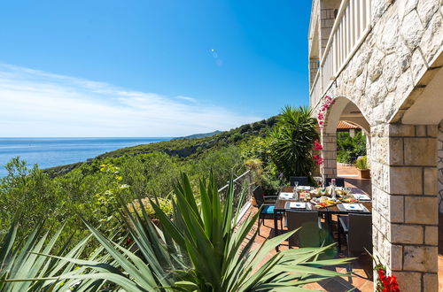 Foto 53 - Mediterranean Villa With Astonishing View Over the Adriatic sea and Private Pool