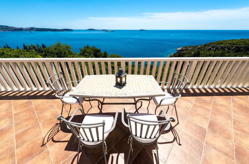 Photo 17 - Mediterranean Villa With Astonishing View Over the Adriatic sea and Private Pool