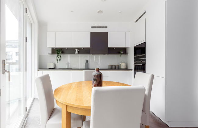 Luminous 2 Bed Balcony Flat in Islington - Foto 26