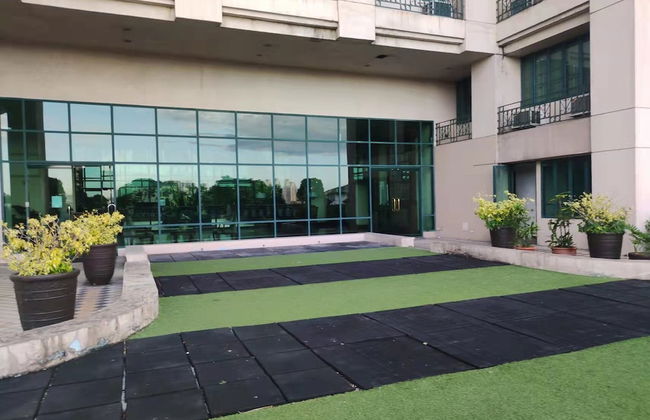 GOTOPHI at Renaissance 3000 BGC - Foto 17