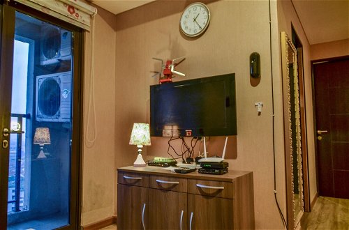 Photo 14 - Nice and Cozy 2BR Apartment at Atria Residence