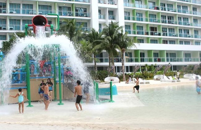 Azure Rio West Wave Pool 1 Bedroom near Airport - Photo 15