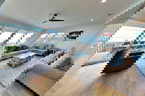 Foto 17 - Beachside Beauty at Surfview Paradise