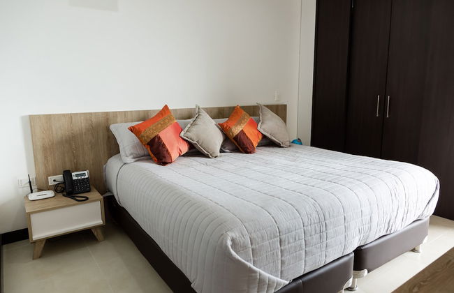 Apartasuite A 3 Min Del Aeropuerto Jmc - Foto 1