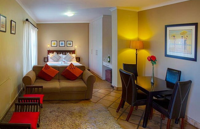 Room-cozy Guest Room With Double bed and - Foto 7