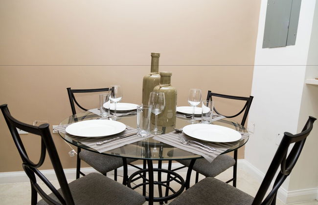 Executive Suites at The Bromptons - Photo 5