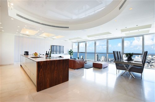 Photo 27 - Tower Sea View Luxury 32 Floor Apartment