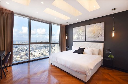 Foto 9 - Tower Sea View Luxury 32 Floor Apartment
